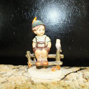 Goebel Hummel Figurine “Wayside Harmony” #111 3/0 TMK-2 Full Bee 1950-59